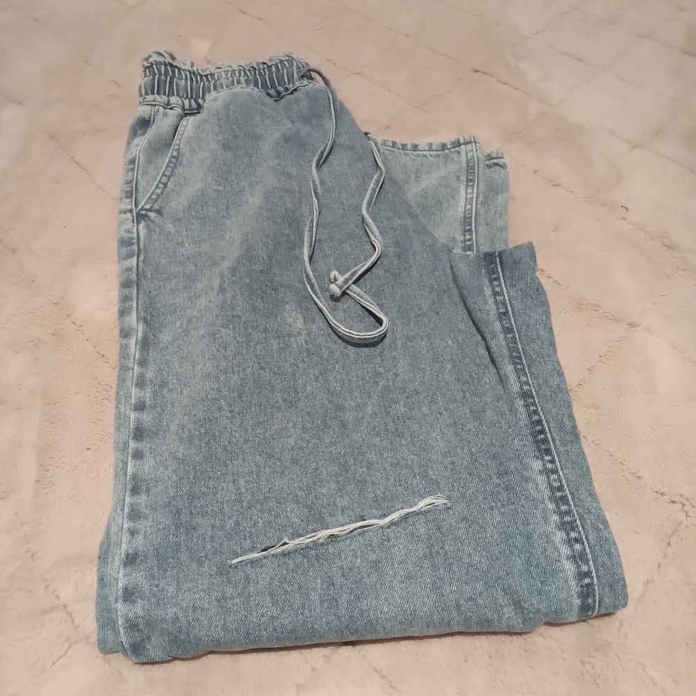 Jeans - Picture 3 of 5